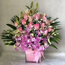 pink-admire-mix-flower-glass-vase