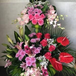 Tall stand Flower arrangement