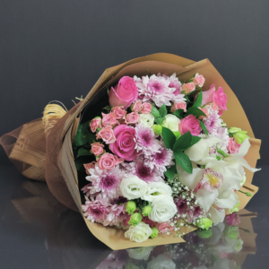 Mixed flower bouquet