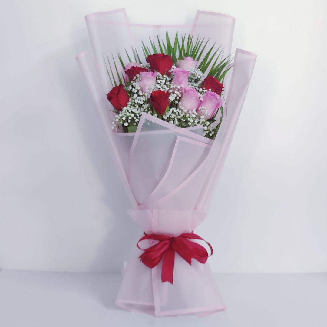 12 Red and Pink Roses Hand Bouquet delivery in Dubai | Sharjah | Ajman