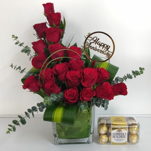 Vase of 20 Red Roses