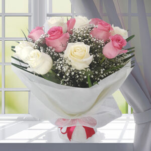 12 White Pink Roses Bouquet