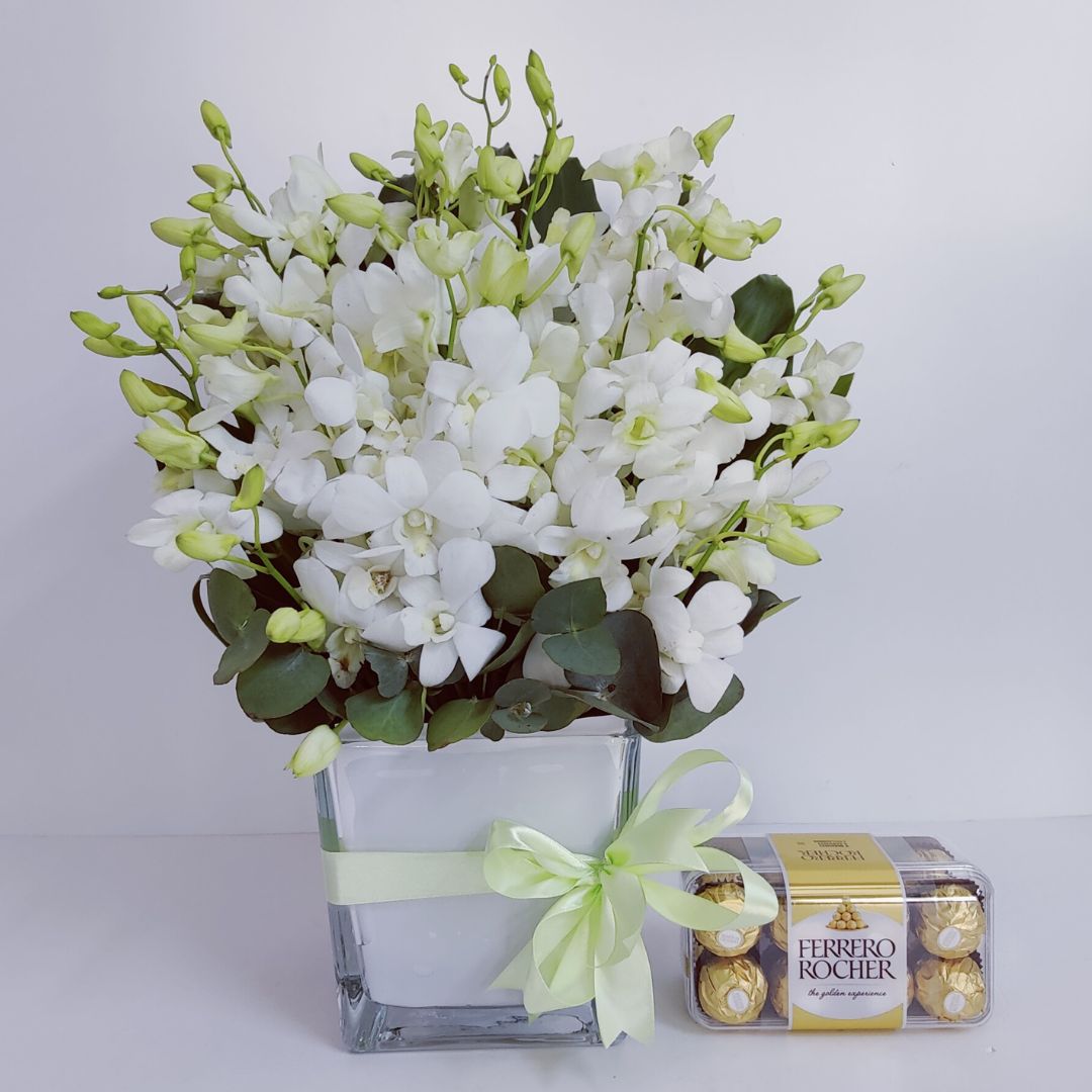 20 White Orchids Vase with Chocolates