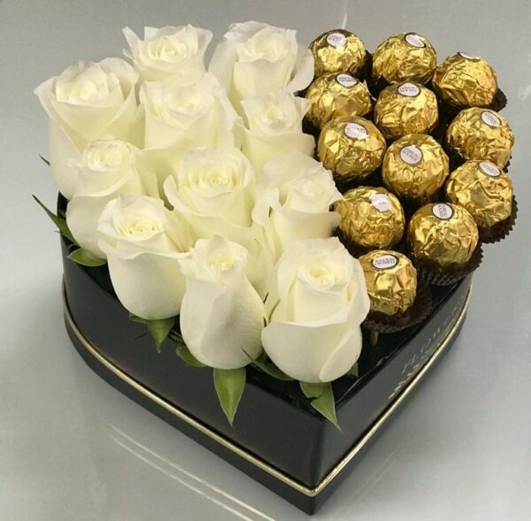 11 white roses chocolates box