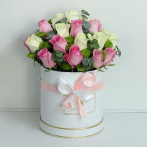 21 pink white roses box