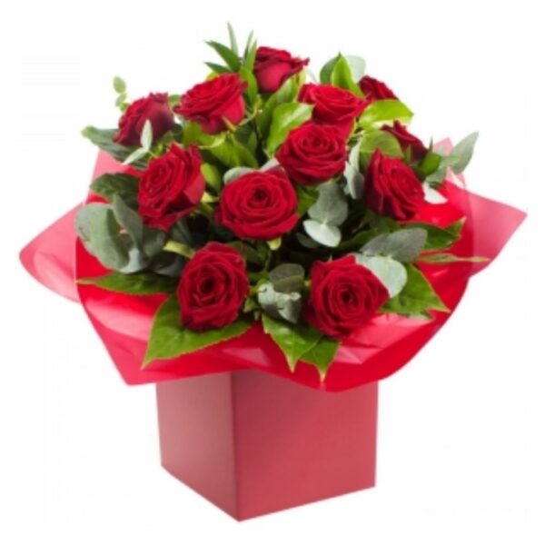 box of 15 red roses