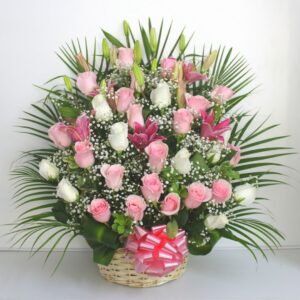 30 pink white flowers basket